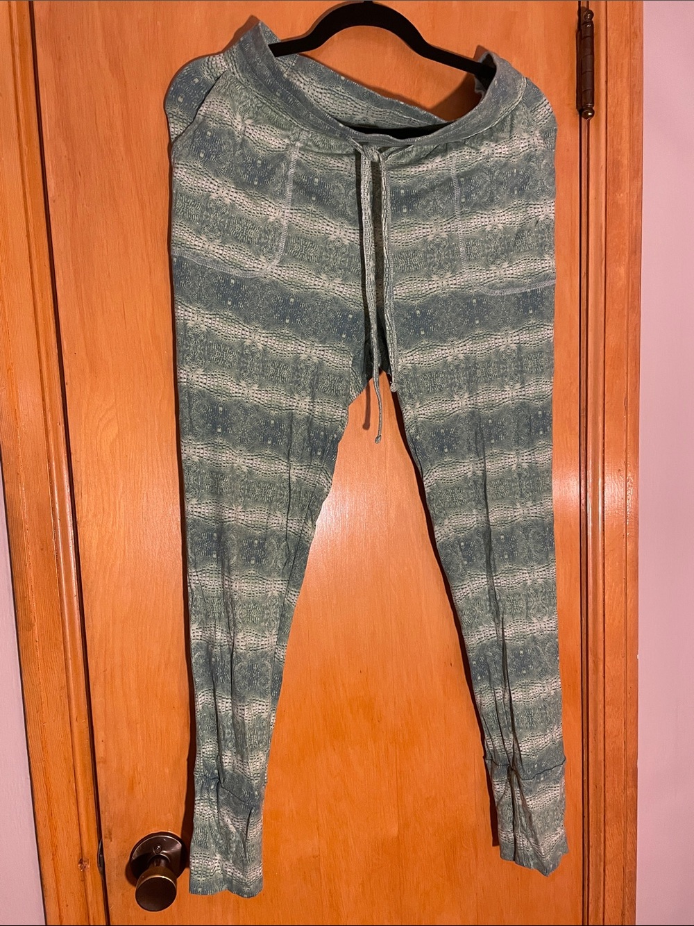 kate quinn green striped bamboo lounge pants